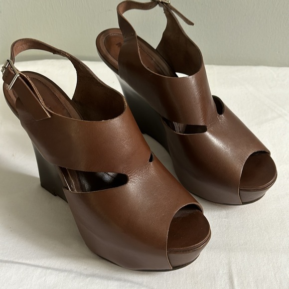 Marni brown leather platform wedge peep toe sandal - Picture 2 of 10